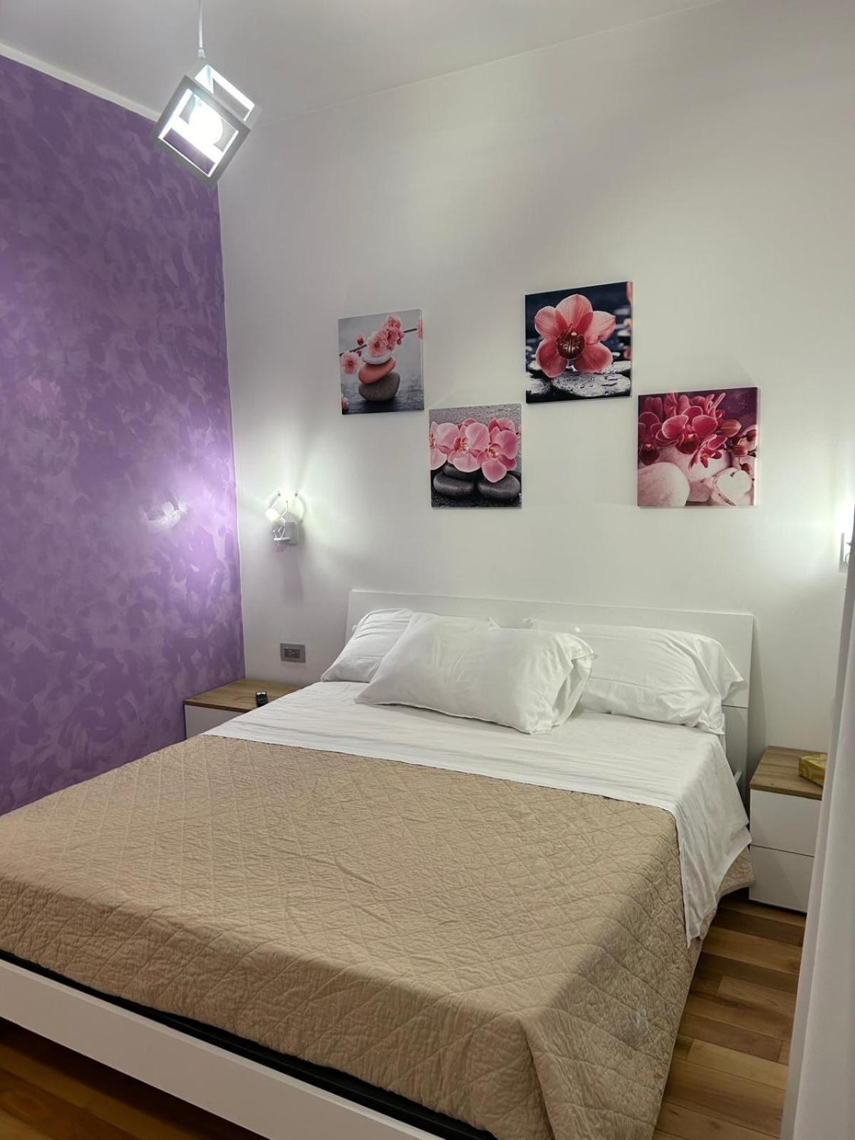 B&B Serangi - Il Piacere Di Sentirsi A Casa Cercola Exteriör bild