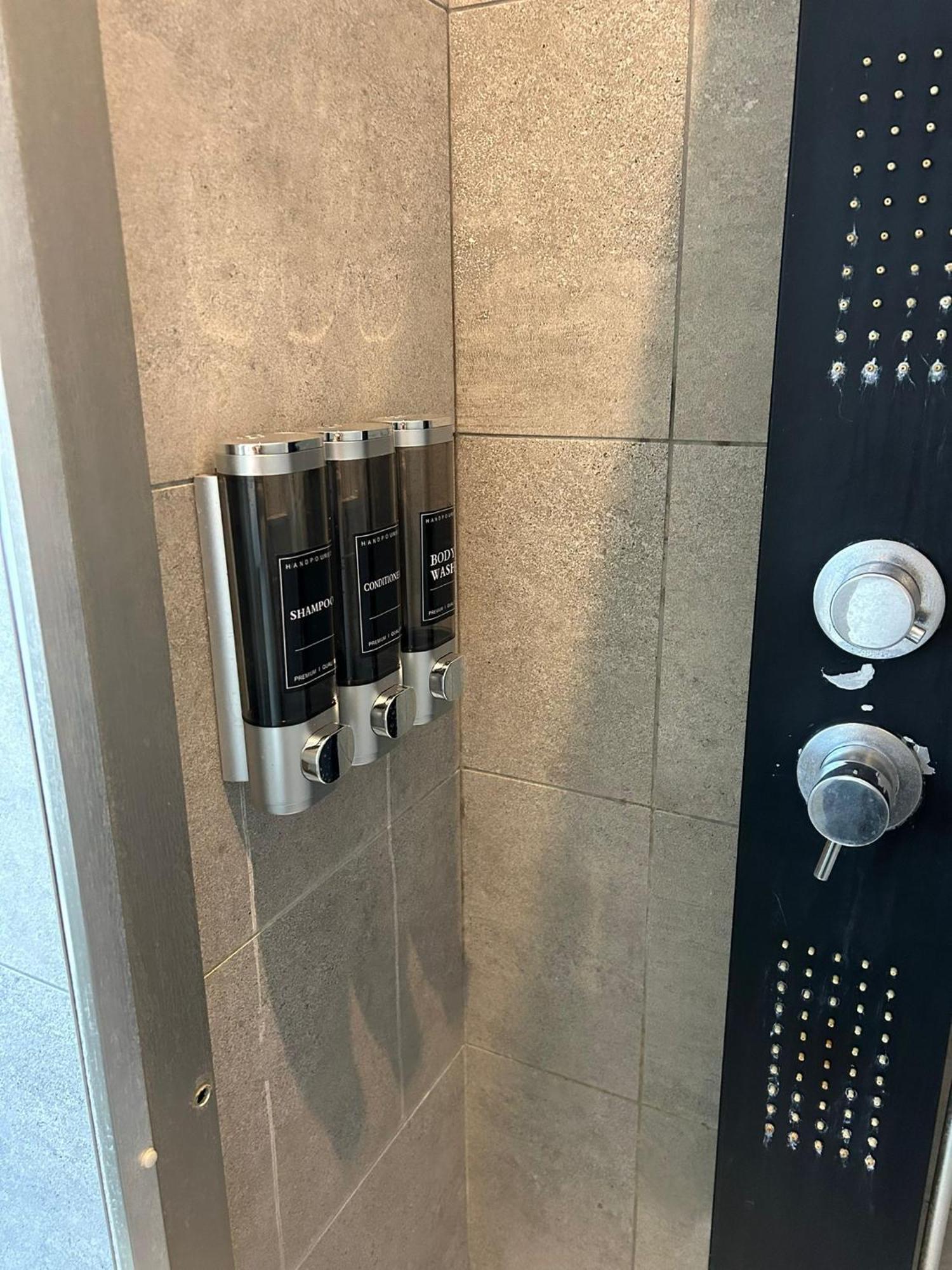 B&B Serangi - Il Piacere Di Sentirsi A Casa Cercola Exteriör bild