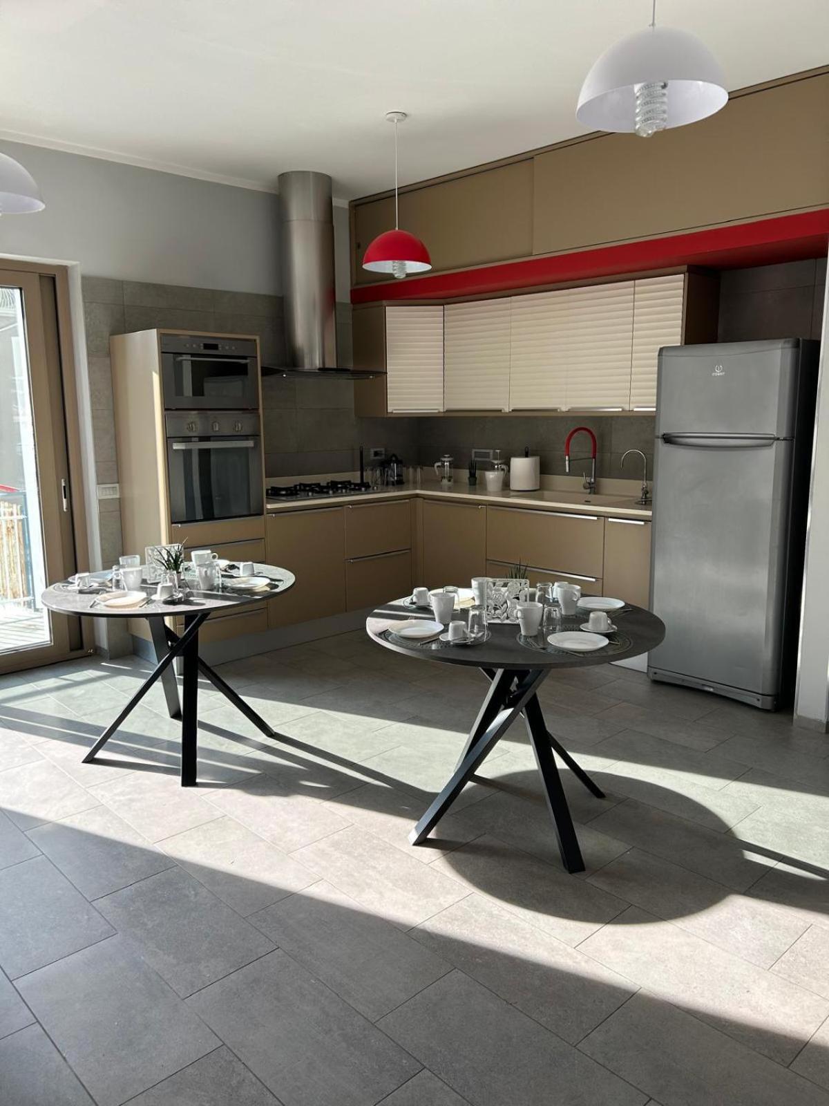 B&B Serangi - Il Piacere Di Sentirsi A Casa Cercola Exteriör bild