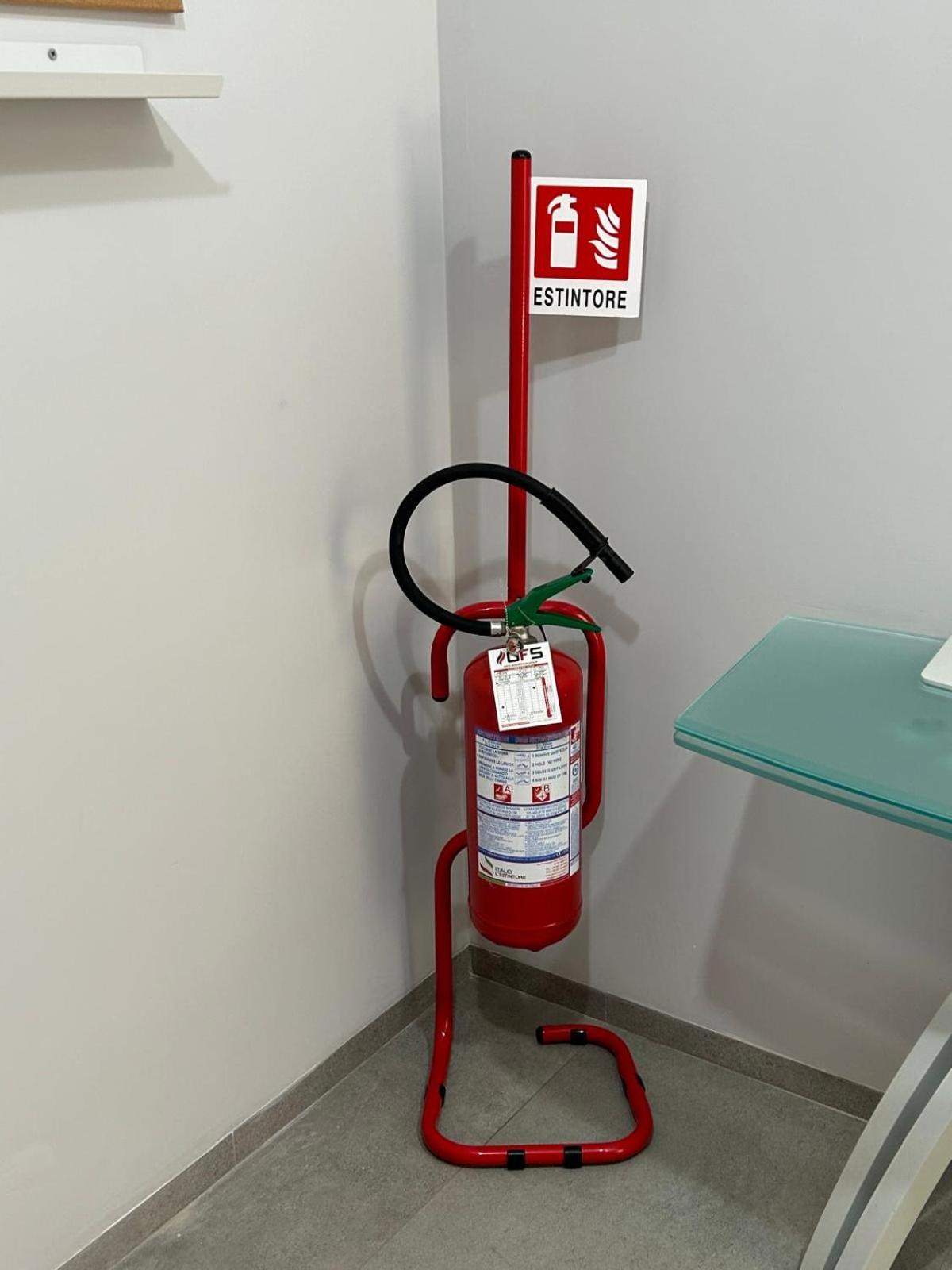 B&B Serangi - Il Piacere Di Sentirsi A Casa Cercola Exteriör bild