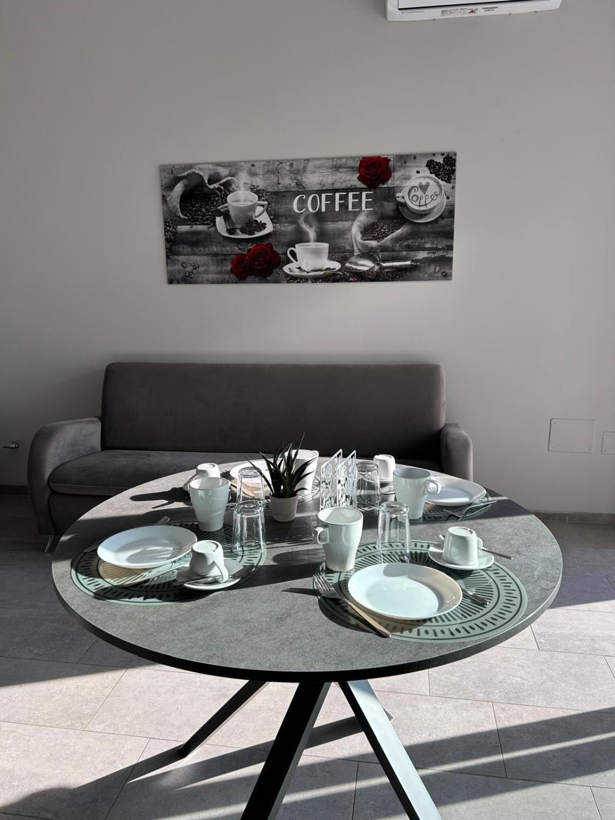 B&B Serangi - Il Piacere Di Sentirsi A Casa Cercola Exteriör bild