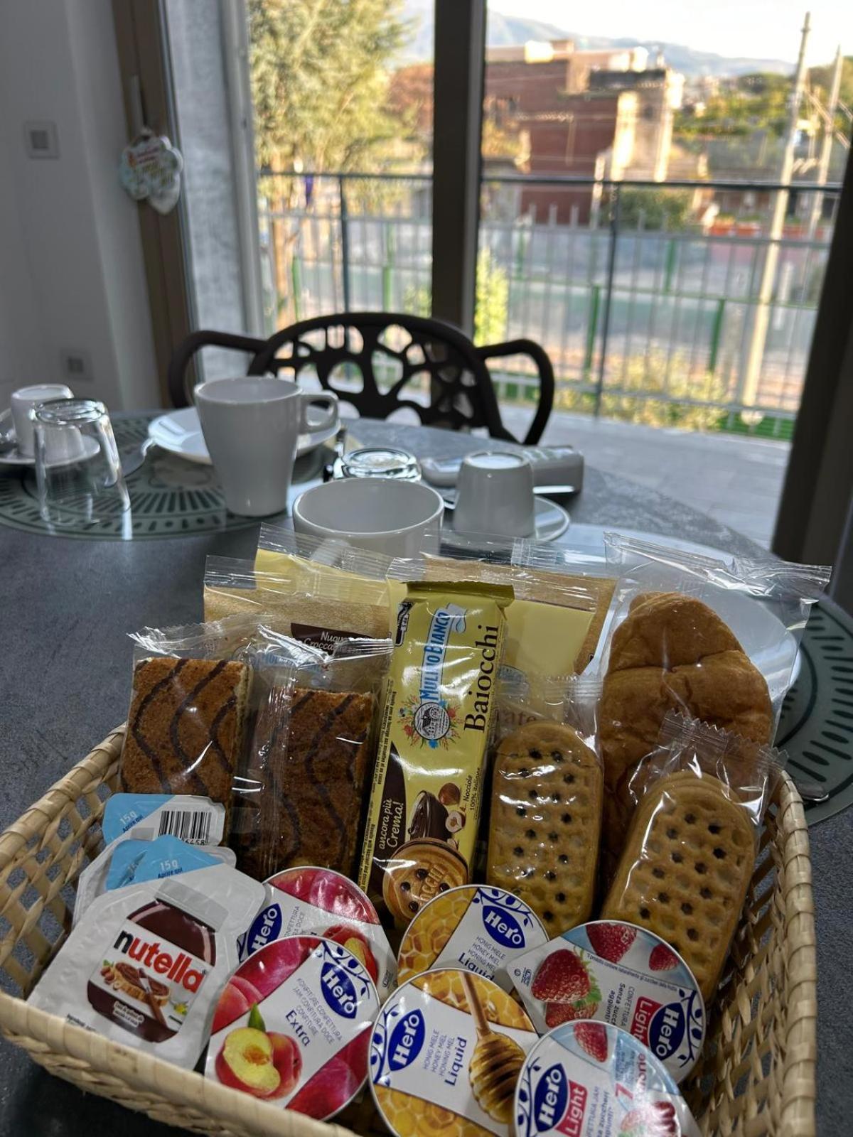 B&B Serangi - Il Piacere Di Sentirsi A Casa Cercola Exteriör bild